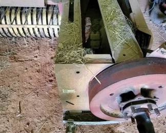 142 - New Holland Hayliner