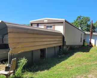 143 - Single Wide Trailer - 14 x 70 3 bedrooms, 2 bath, fireplace, air conditioning
