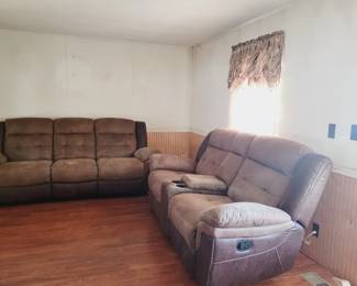 143 - Single Wide Trailer - 14 x 70 3 bedrooms, 2 bath, fireplace, air conditioning