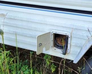 170 - Prowler 5th Wheel Camper by Fleetwood