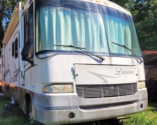 181 - 2001 Georgie Boy Motor Home Ford Motor Home Chassis - Engine: 6.8L V10 SOHC UNTESTED