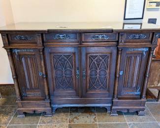 Large arts and crafts cabinet with glass top 49.5" tall 78.5 wide 32"deep
$350