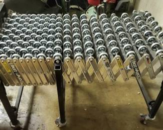 Expandable Roller Conveyor (LPO)