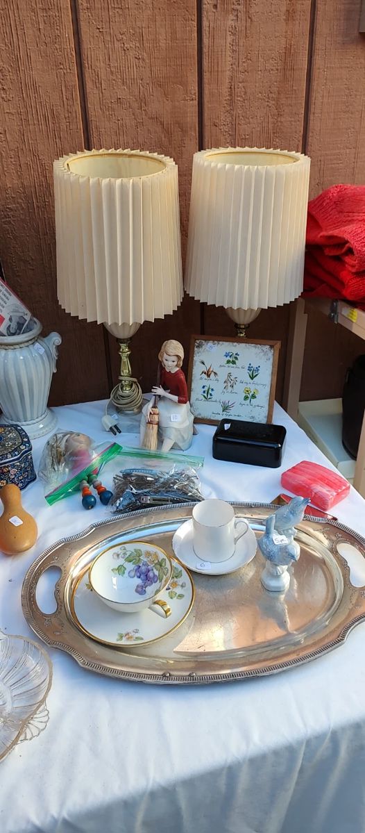 East Sacramento Mid Century Estate Sale starts on 9/10/2023
