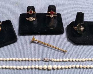 Cultured pearls, gold trumpet bar pin, gold and opal ring, turquoise and gold ring, onyx and pearl gold ring, 