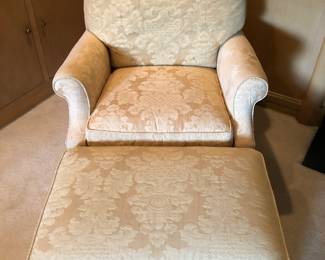 Century sofa and ottoman newer in very good condition!