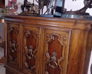 Credenza