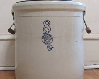 8 gallon buckeye pottery blue ribbon brand clay crock