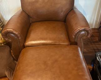 Leather Chair w/Ottoman 