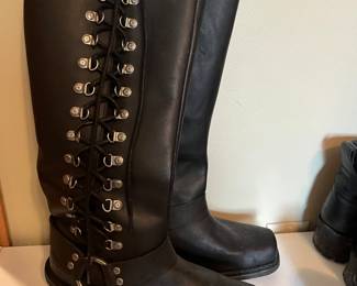 Harley Davidson Boots Size 9, Picture 1 of 2