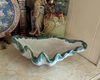 McCarty Drifting surf shell