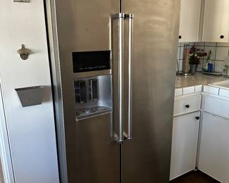 Kitchenaid refrigerator