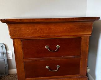 Nightstand 