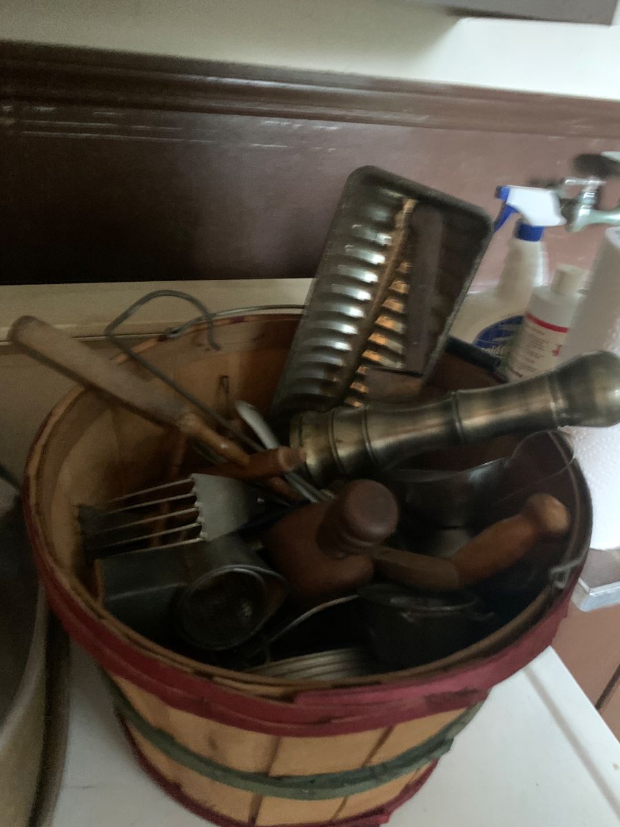 Historic Davie Avenue, Martha Fowler Estate Sale starts on 9/14/2023