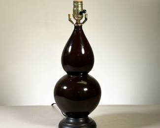 BROWN DOUBLE GOURD LAMP | Brown gourd-shaped porcelain lamp. - h. 17 x dia. 6.5 in