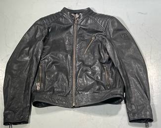 BELSTAFF ENGLAND LEATHER JACKET | Large men’s leather jacket with plaid cotton liner.