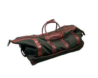 LARGE ORVIS SUITCASE | Large leather and green canvas suitcase with wheels and 2 large pockets. - l. 52 x w. 15.5 x h. 17 in