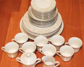 83 - 33 pc. Diamond China "Regal" China Set
