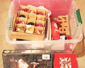 156 - Box Lot of Assorted Christmas Items
