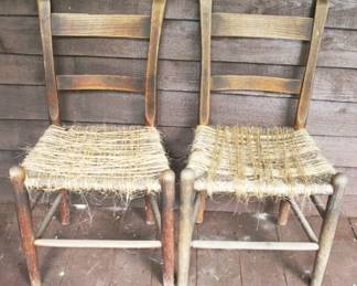 186 - Pair of Chairs - 15" x 18" x 34"
