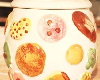 335 - Vintage Cookie Jar - 9" x 8"
