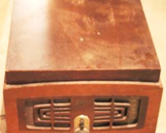 358 - Antique Zenith Radio/Record Player 16" x 16" x 10"

