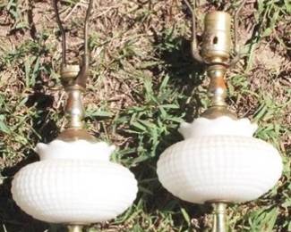 464 - 2 pc. Set of Vintage Lamps (As is) - 25" tall
