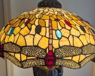 BEAUTIFUL!! - TIFFANY-STYLE DRAGONFLY STAINED GLASS FLOOR LAMP
W/ DRAGONFLY MOSAIC TILE & IRON BASE
FOOT PEDAL ON/OFF SWITCH - 3 BULB LAMP
