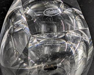 (X4) MOSER CRYSTAL TUMBLERS
W/ CERTIFICATE OF GUARANTEE & ORIGINAL BOX
PAPER LABELS AND ETCHED ON BOTTOM

"MOSER GLASSWORKS IS EXCLUSIVELY MOUTH-BLOWN AND HAND-CRAFTED FOLLOWING AN OLD ARTISTIC TRADITION"