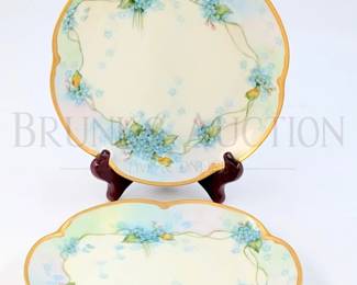 (2) HUTSCHENREUTHER HAND PAINTED PLATES GOLD RIM 8"
