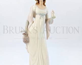 lladro dainty lady 