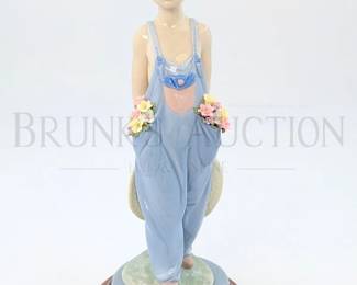 lladro pocket full of wishes 