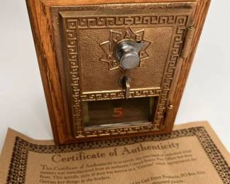 127 Gail Force Postal Coin Bankmin