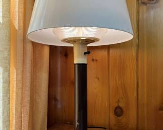 127 Gerald Thurston For Lightolier Table Lampmin