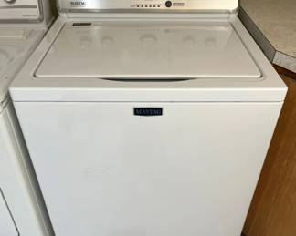 127 Maytag Washermin