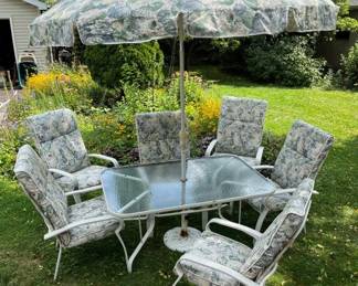 127 Outdoor Patio Table Set Detailmin