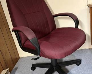 127 Upholstered Executive Chairmin