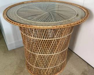 127 Vintage GlassTop Rattan Tablemin