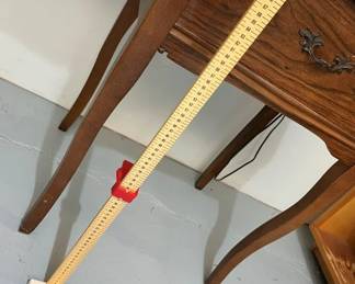 127 Vintage Singer Skirt Markermin