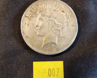 LOT 7 - 1922 PEACE DOLLAR 