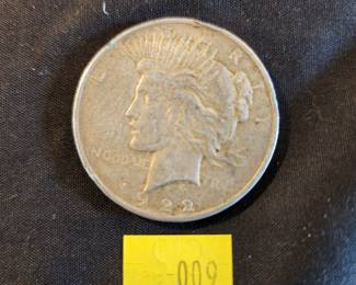 LOT 9 - 1922 PEACE DOLLAR 