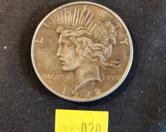 LOT 20 - 1922 PEACE DOLLAR 