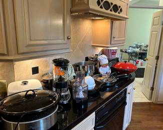 Nice small appliances/cookware