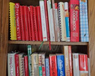 100+ COOKBOOKS