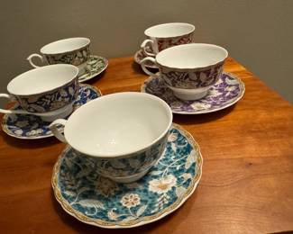 Set of 5 Marco Polo cups and saucers