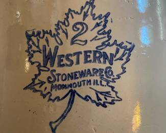 Vintage Western Stoneware 2 Gallon Crock