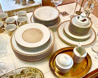 Another Excellent China set from Mikasa, Monaco L5783