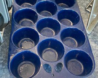 Vintage Heavy Blue Enamel/Cast iron Wagner muffin pan.