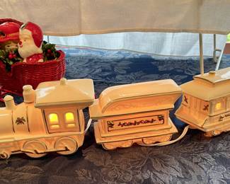 Very cool White and Gold light up Christmas train.