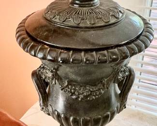 Vintage Scarce Large Ern